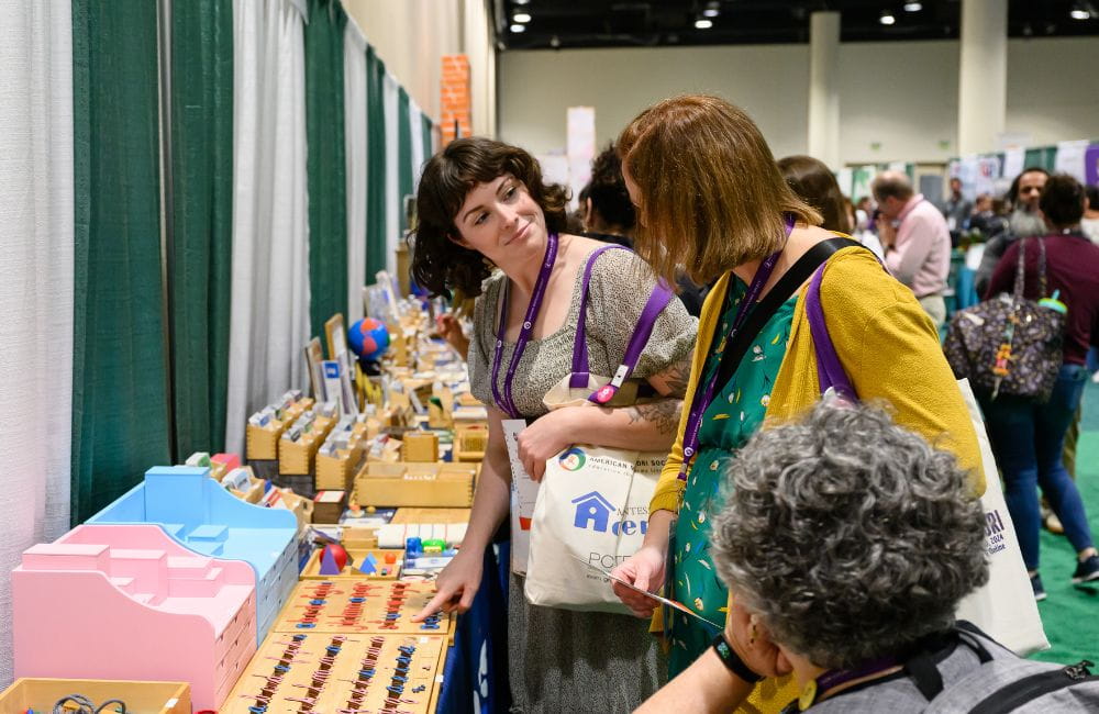 The Montessori Event 2024 - Attendees Browsing